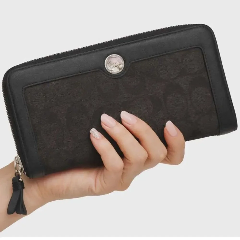 COACH Wallet Hampton Signature C Black Jacquard Leather Trim WOMEN'S WOMAN'S
